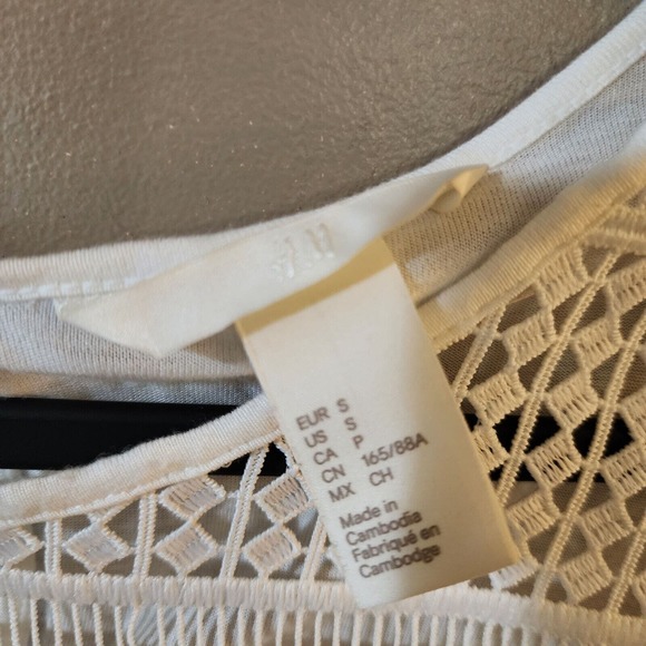 H&M Womens Pullover Slinky Stretch Knit Tee Size S White Keyhole Neck Lace Top - Picture 7 of 12